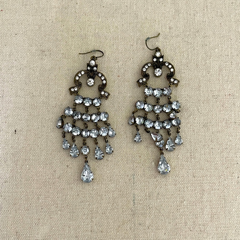 Chloe + Isabel Chandelier Earrings